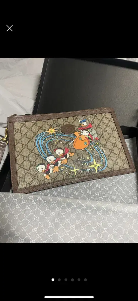 Disney x Gucci 클러치백